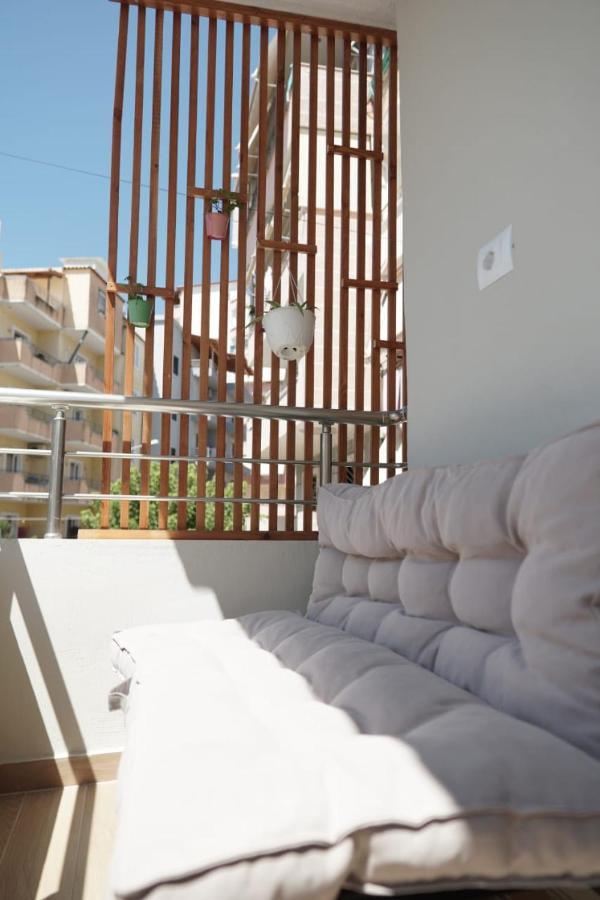 Luka'S Apartment Sarande Exterior photo