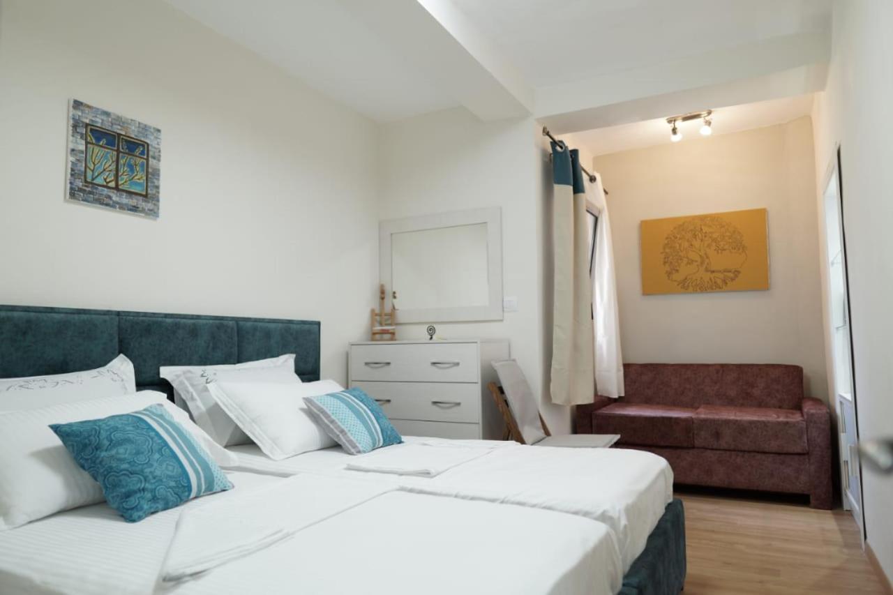 Luka'S Apartment Sarande Exterior photo